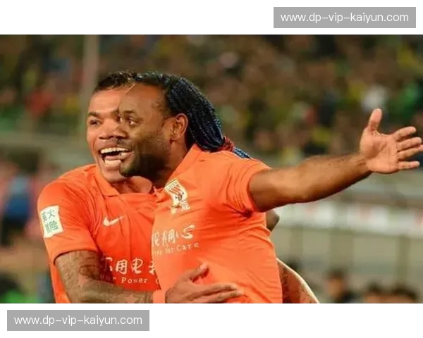 鲁能VS：不仅是一场对决，更是流淌在血液里的橙色信仰